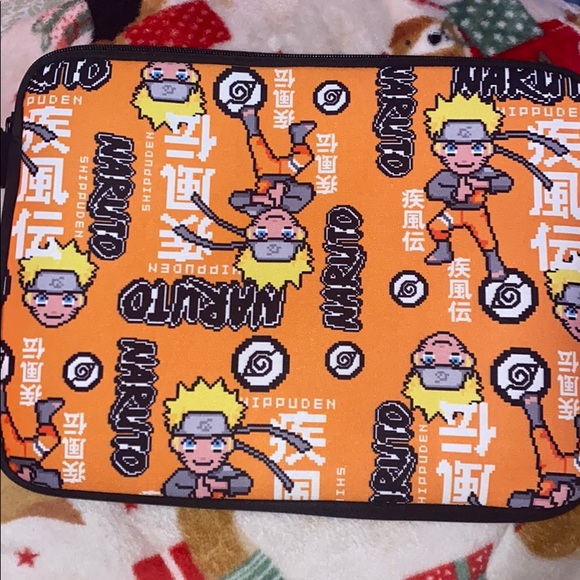 Sold - Picture 1 of 4